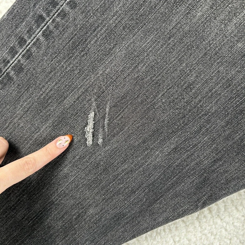 Levis 501XX Jeans Mens 31x30 Charcoal Gray Denim Straight Button Fly Irregular